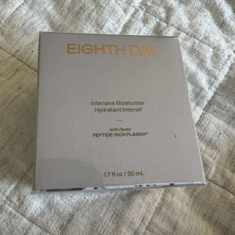 Eighth Day Intensive Moisturizer